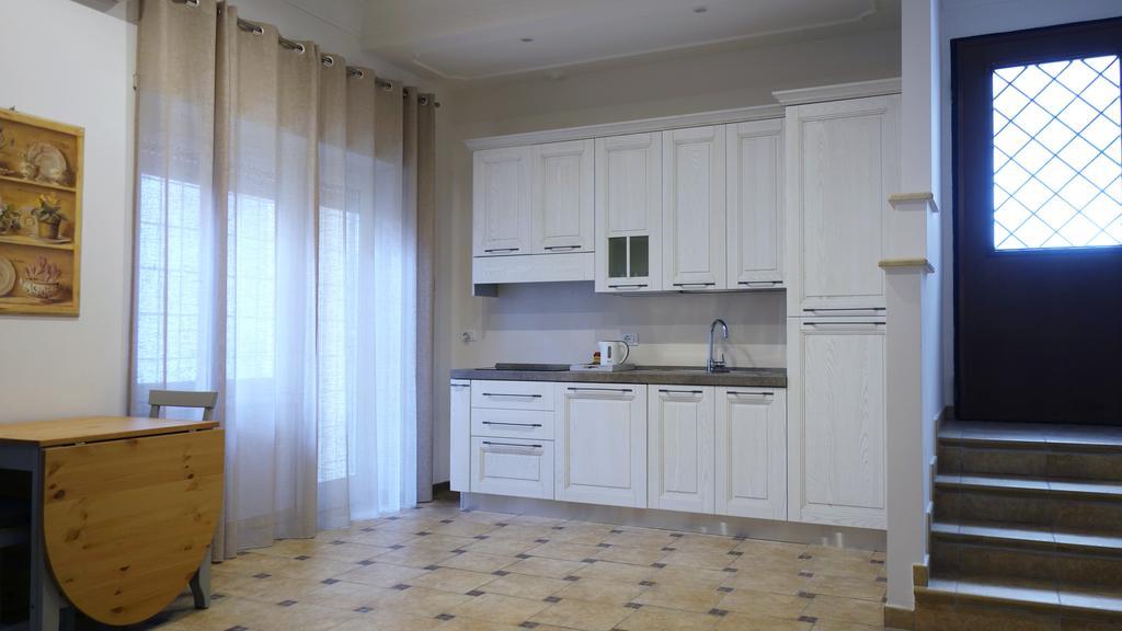 Eleonora'S Apartment ローマ エクステリア 写真